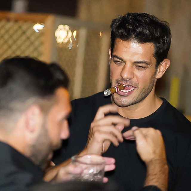 Hadise konserde yine gözyaşlarına hakim olamadı! Mehmet Dinçerler ise geri döndü! - Resim: 3