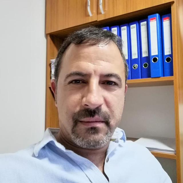 Otel müdürü çatı katta çalışanlar tarafından korkunç halde bulundu! - Resim: 0