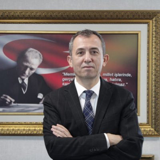 Alevi Bektaşi Kültür ve Cemevi Başkanlığı'na Ali Arif Özzeybek atandı! Kemal Kılıçdaroğlu'nun dişçisiydi! - Resim: 0