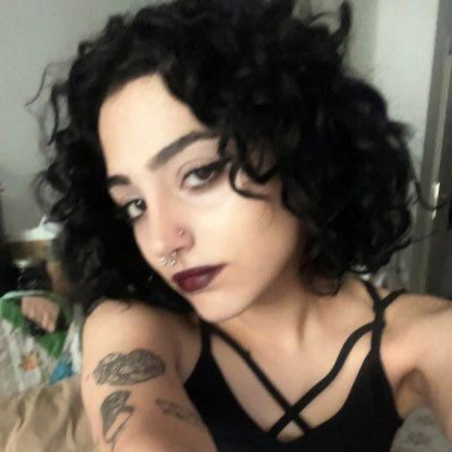 Üniversite öğrencisi Nazlı'nın sır ölümü! Sakarya'daki evinde ölü bulundu - Resim: 0