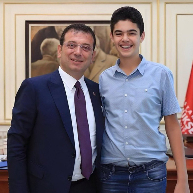 102 genç için flaş haber herşey çok güzel olacak diyen Berkay Gezgin de var - Resim: 1