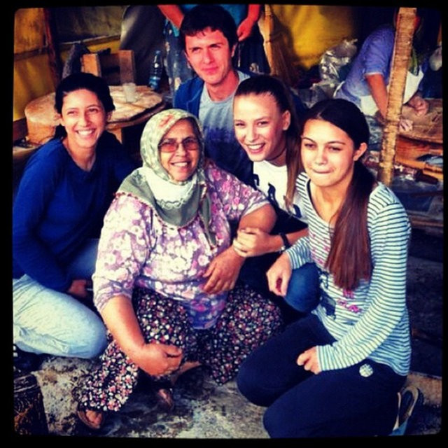 Ünlülerin ilk instagram fotoğrafları - Resim: 2