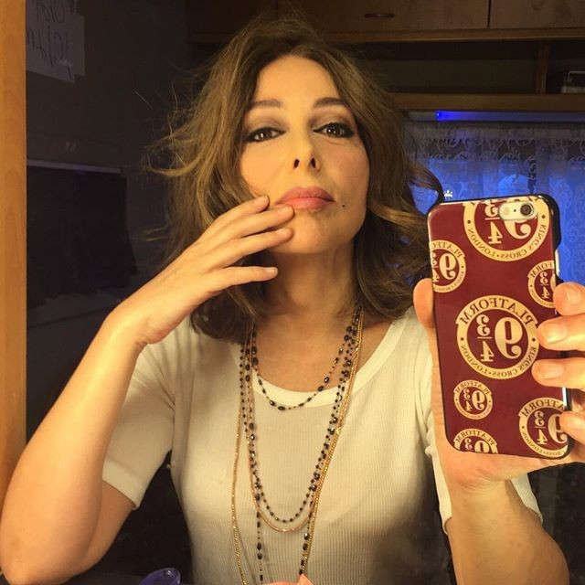 Oyuncu Zerrin Tekindor'a hacker şoku! - Resim: 3