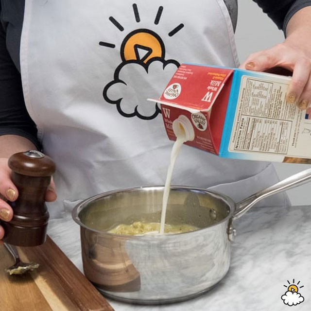 Dolaptaki süt bozulmuşsa sakın atmayın yüzünüzü yıkayın - Resim: 2