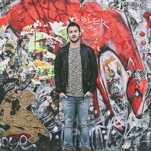 Arkadaşları sevgilisinin kilolarıyla dalga geçti ama tokat gibi ders gecikmedi - Resim: 3