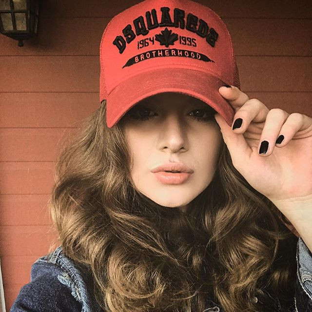 Fazilet Hanım ve Kızları Selin Ecem Baltacı kimdir gerçek hayatta çok farklı - Resim: 2