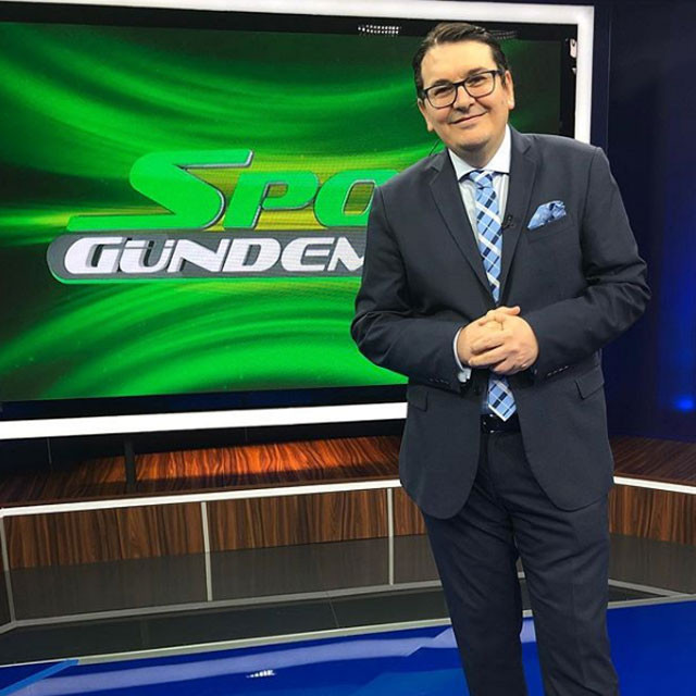 CNN Türk ünlü spiker ile yollarını ayırdı! 'Kovuldum'  - Resim: 2