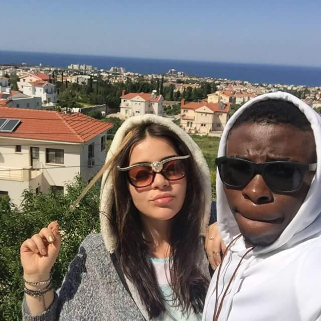 Başını taşla ezdikten sonra partide çılgınlar gibi eğlenmişler - Resim: 1