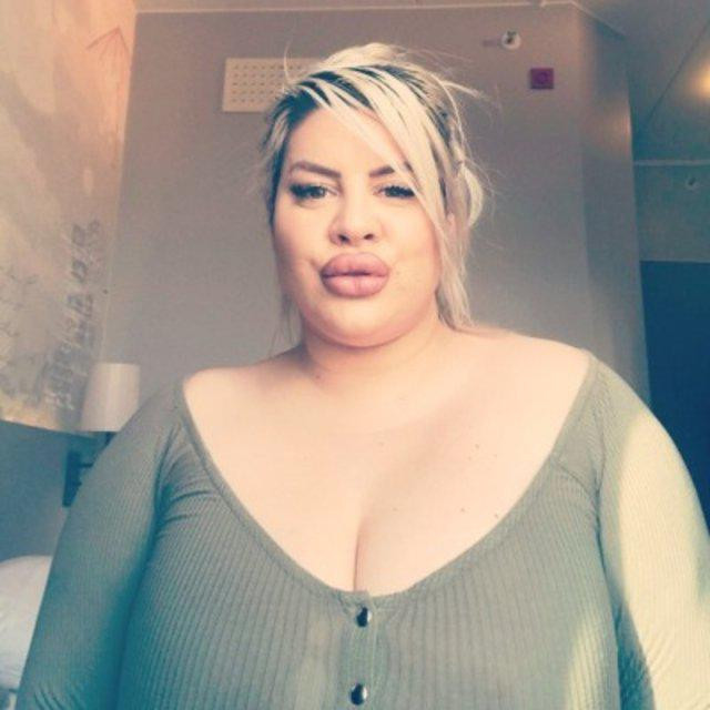 Tek amacı dünyanın en büyük kalçalarına sahip olmak - Resim: 4