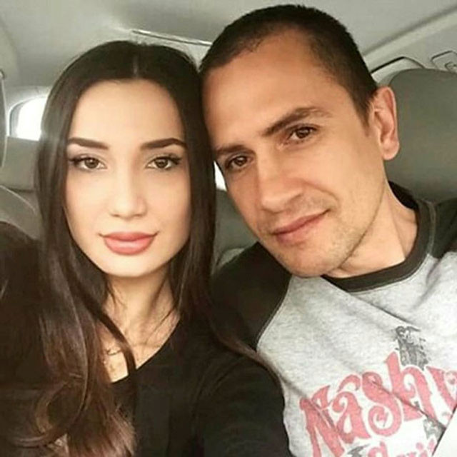 Olay iddia! Emre Aşık ve eşine feribotta dayak - Resim: 1