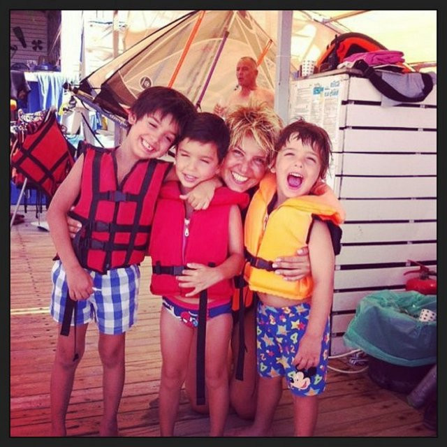 Gülben'in çocuklarıyla havuz keyfi - Resim: 4