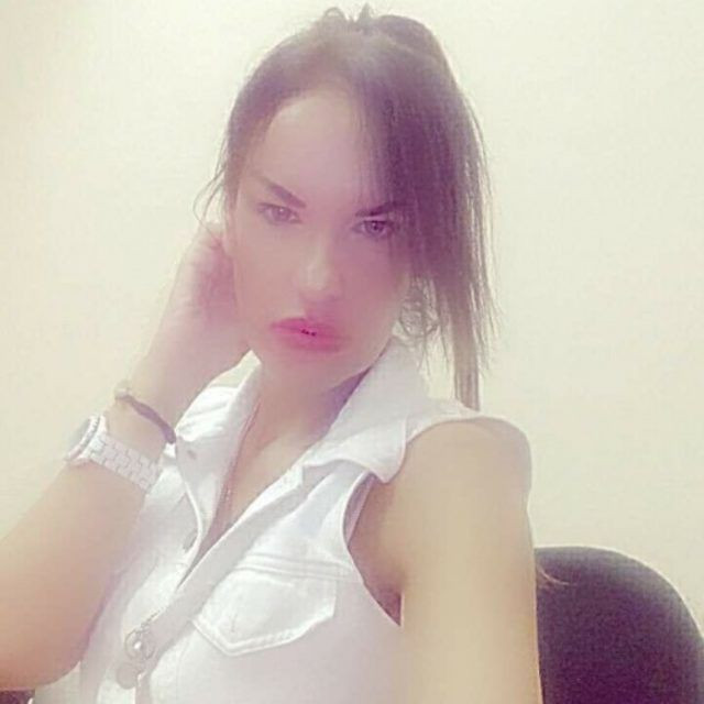 Dışişleri Bakanlığında çalışan 'din işlerinden' sorumlu sekreterin olay görüntüleri - Resim: 2