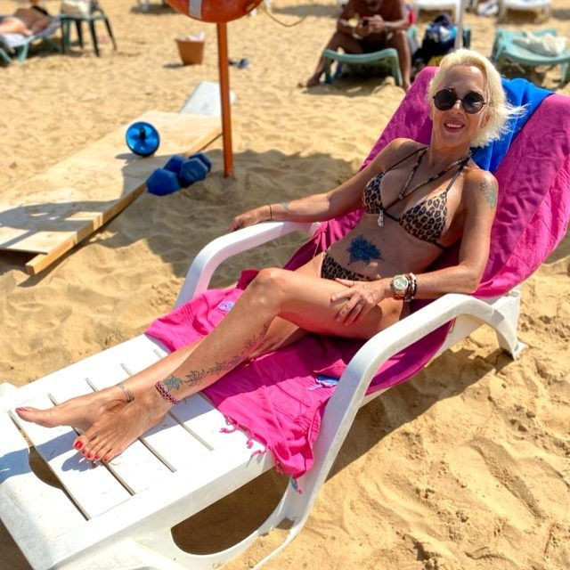 Billur Kalkavan leopar desenli bikisiniyle büyüledi yıllara meydan okuyor - Resim: 3