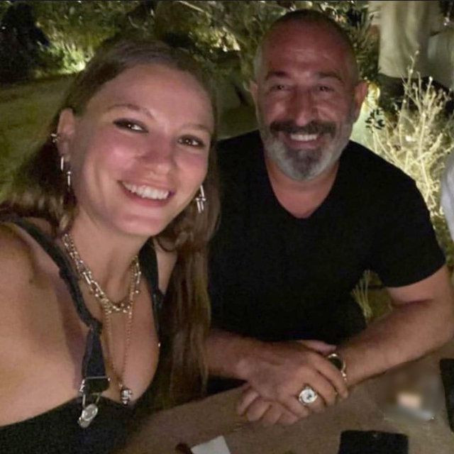 Serenay Sarıkaya Cem Yılmaz mahrem görüntüleri çıktı! Teknede çekilmiş - Resim: 2