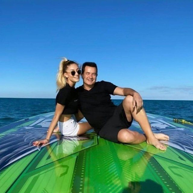 Acun Ilıcalı genç sevgilisi Ayça Çağla Altunkaya ile Londra'da böyle yakalandı - Resim: 4