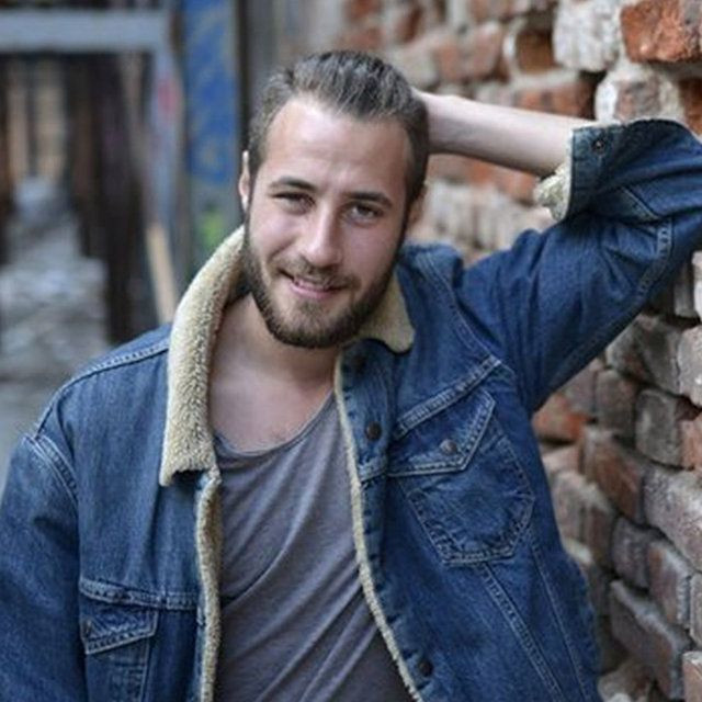 Ozan Dolunay aşkını ilan etti! Sevgilisi Pelinay Yiğit'in iç çamaşırsız ve çıplak pozları - Resim: 2