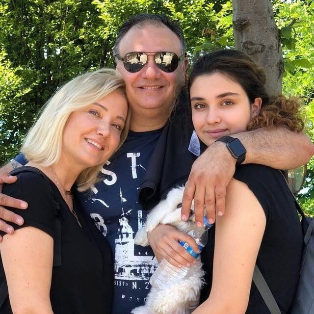 Berna Laçin'in kızı büyüdü genç kız oldu Ada Eşiz paylaşımlarıyla dikkat çekti - Resim: 2