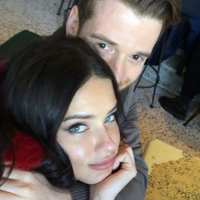  Adriana Lima'nın Metin Hara'yla öpüştüğü anlar olay oldu! - Resim: 8