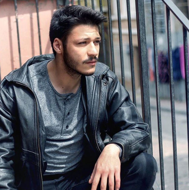 Çukur'un yakışıklısı Kubilay Aka sırılsıklam aşık! Sosyal medyadan romantik sözler - Resim: 4