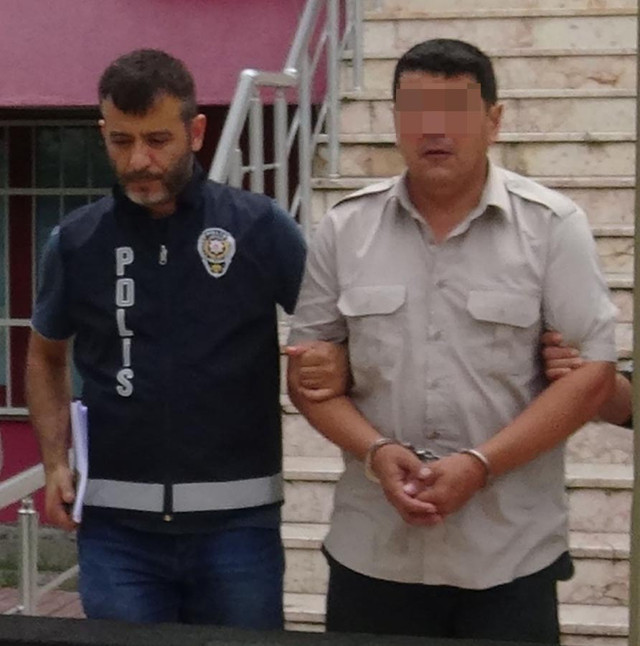 Kocaeli'nde halk otobüsündeki tacizci kameralara yakalandı! - Resim: 0