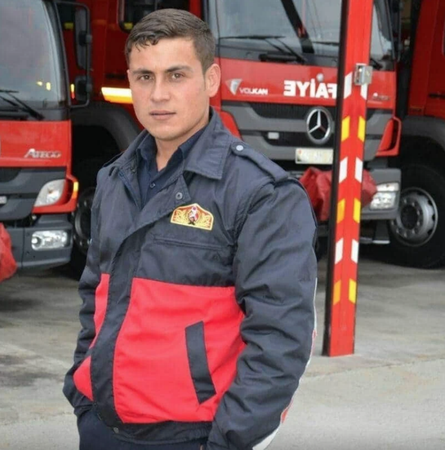 Manisa'da misinalara takılan itfaiyeci boğuldu - Resim: 2