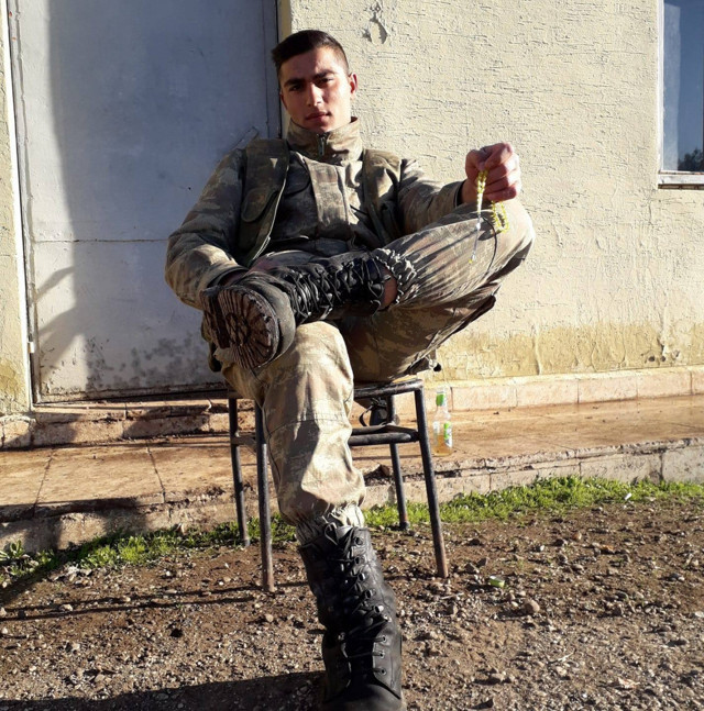 Zonguldak'ta genç yaşta canına kıydı yıllar önce babası da intihar etmiş - Resim: 0