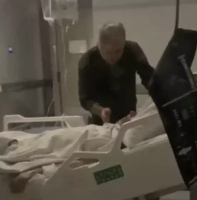 Hastane odasında 80 yaşındaki babasına dehşeti yaşattı! Savunması pes dedirtti - Resim: 1