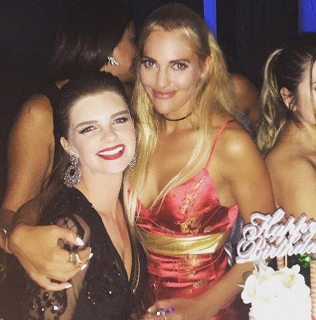 Pelin Karahan'ın doğum günü ünlüler geçidine dönüştü - Resim: 2