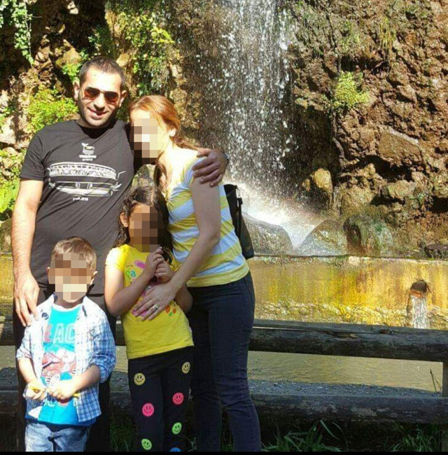 Motosikletli trafikte tartıştığı otomobil sürücüsüne kurşun yağdırdı! - Resim: 1