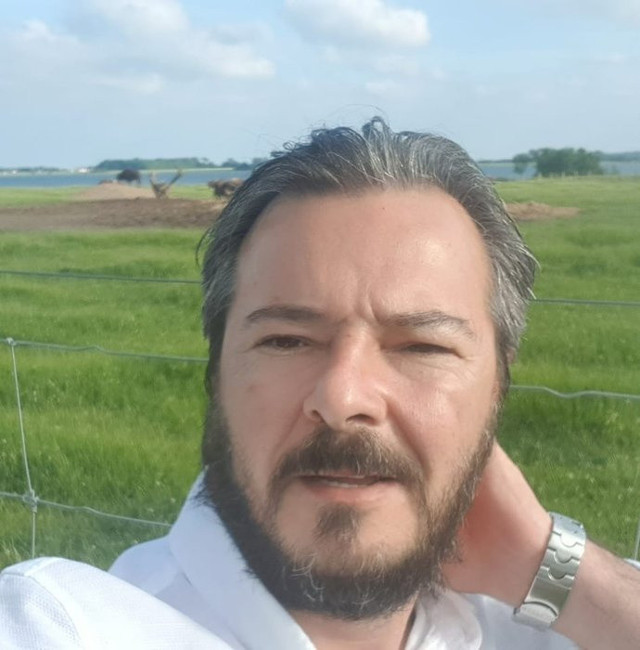 MİT'ten MOSSAD'a büyük operasyon! İran'la iş yapan işadamını takip ederken 13 casus yakalandı - Resim: 0