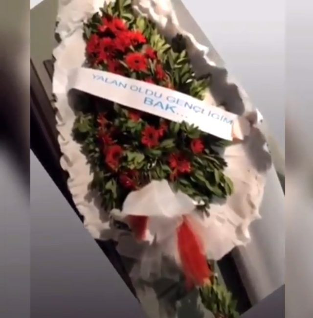 İrem Sak 'Çok Sevdim Yalan Oldu' şarkısına yine klip çekti sosyal medya sallandı - Resim: 2