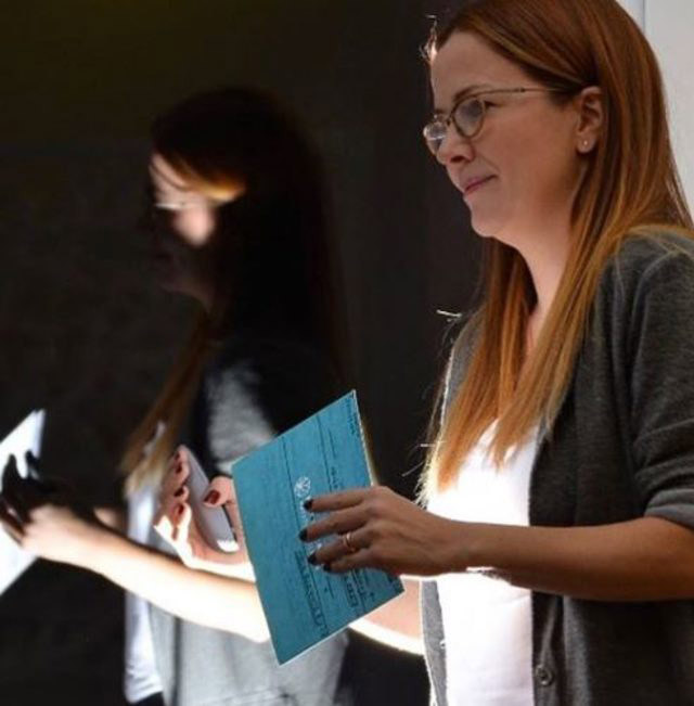 Avrupa Yakası'nın Yaprak'ı bakın şuan ne iş yapıyor! - Resim: 4