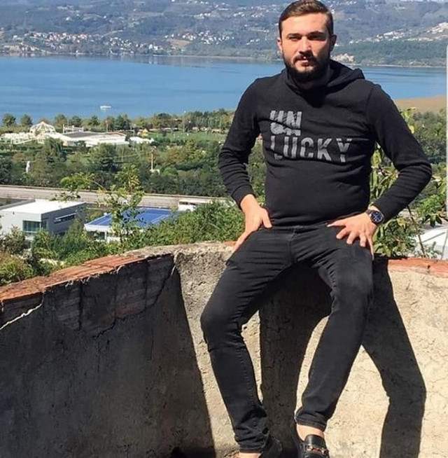 Otobanda sır dolu cinayet! Şüpheliler 40 kilometre ters yönde kaçtı - Resim: 0