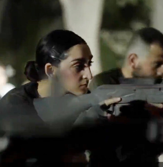 Gucci'nin çirkinliğiyle meşhur mankeni 'terörist' oldu! Azerbaycan'a karşı savaşacakmış! - Resim: 0