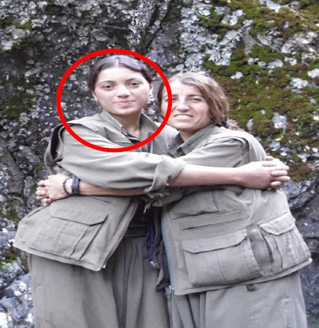 Yeşil Sol Parti adayı Ayten Dönmez tutuklandı! PKK kamplarındaki yeni fotoğrafları ortaya çıktı - Resim: 0