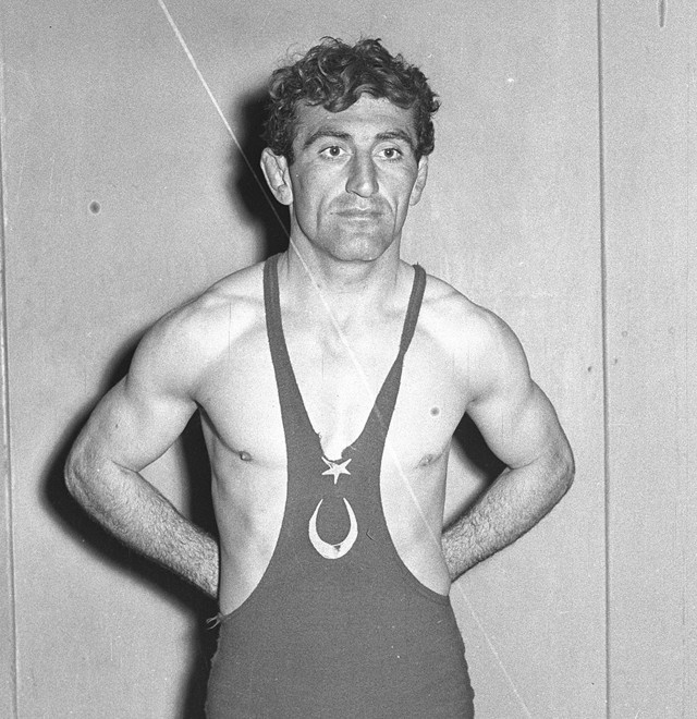 Şampiyon eski milli güreşçi Mustafa Dağıstanlı hayatını kaybetti - Resim: 0