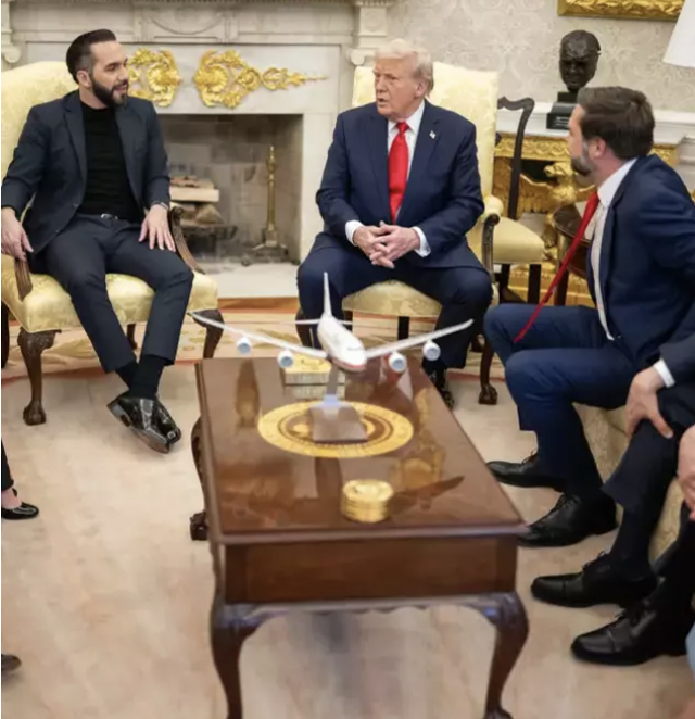 Trump'dan bomba etkisi yaratacak bir açıklama daha: En çok sevdiği lider bakın kim çıktı - Resim: 0