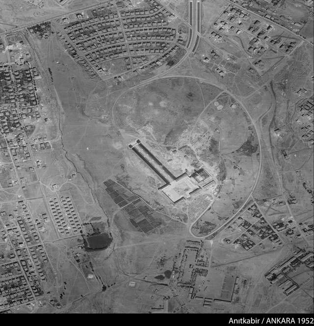 MSB, Anıtkabir'in tarihi fotoğraflarını paylaştı - Resim: 1