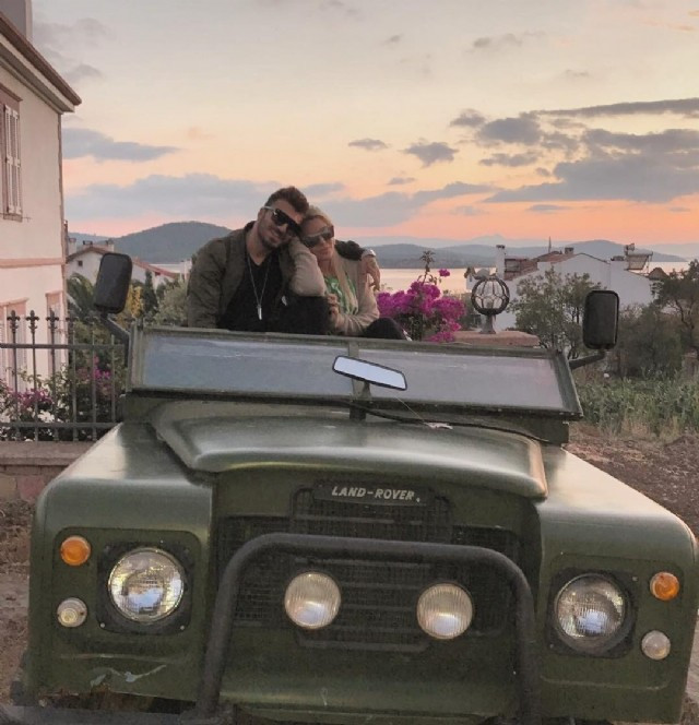 Selin Ciğerci evleniyor bakın kiminle? - Resim: 3