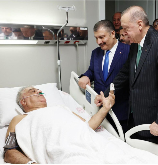 Binali Yıldırım ameliyat edildi! Sağlık bakanı Fahrettin Koca duyurdu - Resim: 0