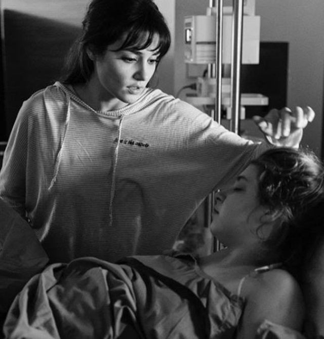 Hande Erçel yeğeninin göbek bağını kesti Murat Dalkılıç da yalnız bırakmadı - Resim: 4