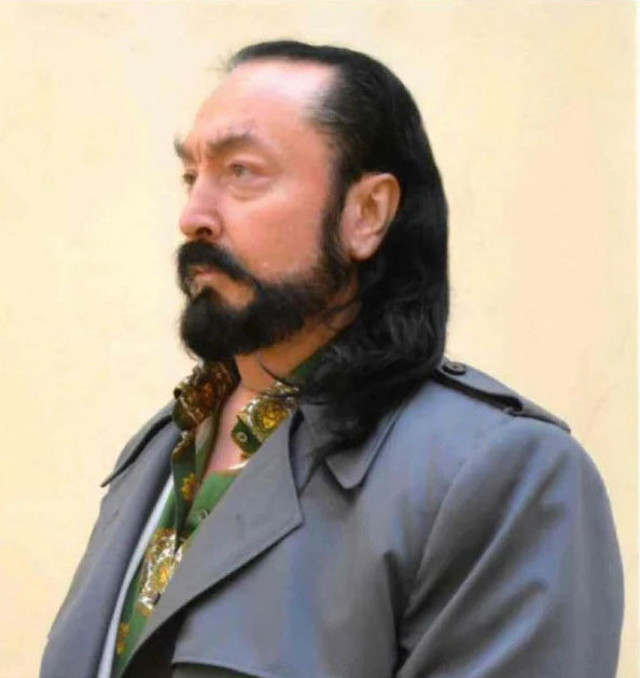 Adnan Oktar'ın baş müridi hapiste yeni imaj yaptı! Bıyıklar olay oldu - Resim: 2