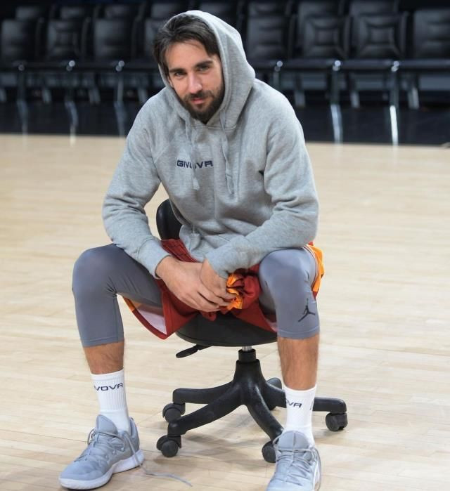 Yasmin Erbil'in yeni aşkı Can Korkmaz çıktı ikiliyi dikkatsizlikleri ele verdi - Resim: 2