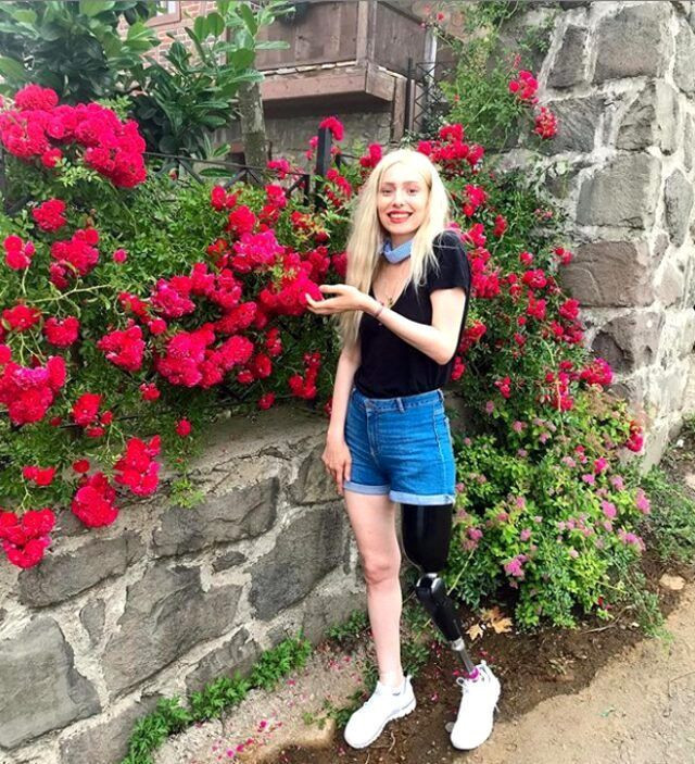 Star TV Sefirin Kızı yıldızı Neslihan Atagül'e bomba teklif Neslican Tay'ı canlandıracak - Resim: 4