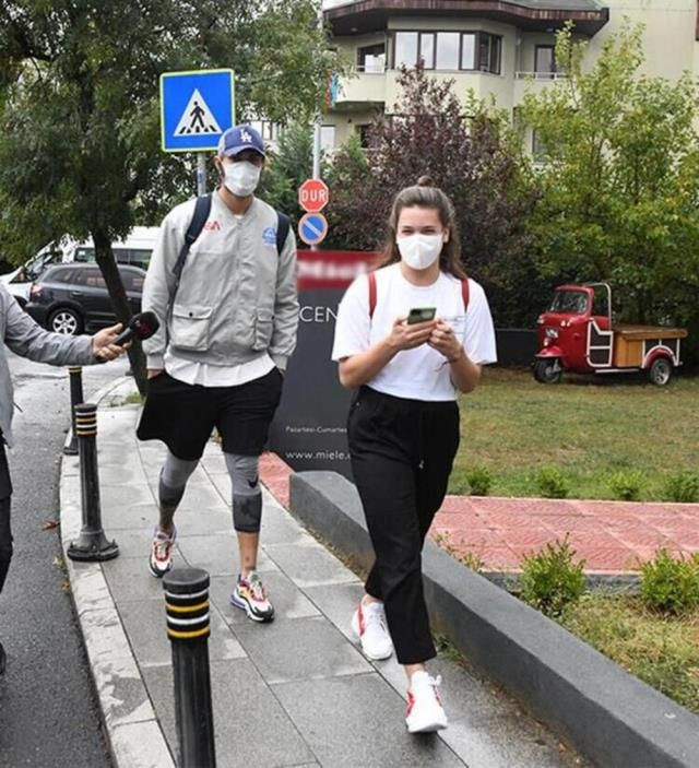 Nisa Bölükbaşı'nın Barış Murat Yağcı ile öpüşme videosu başını yaktı işinden oldu - Resim: 1