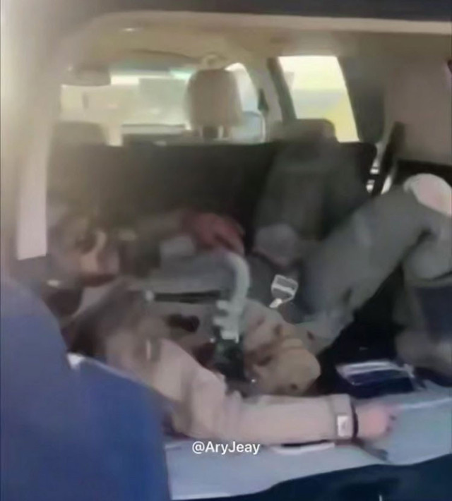 ABD pilotuna sopayla diz çöktürdü! Süper gücü rezil eden fotoğraflar - Resim: 1