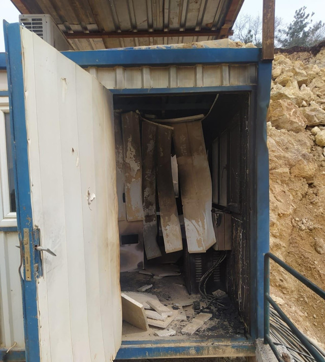 Bursa'da taş ocağındaki trafoda patlama; 1’i ağır 3 yaralı - Resim: 0