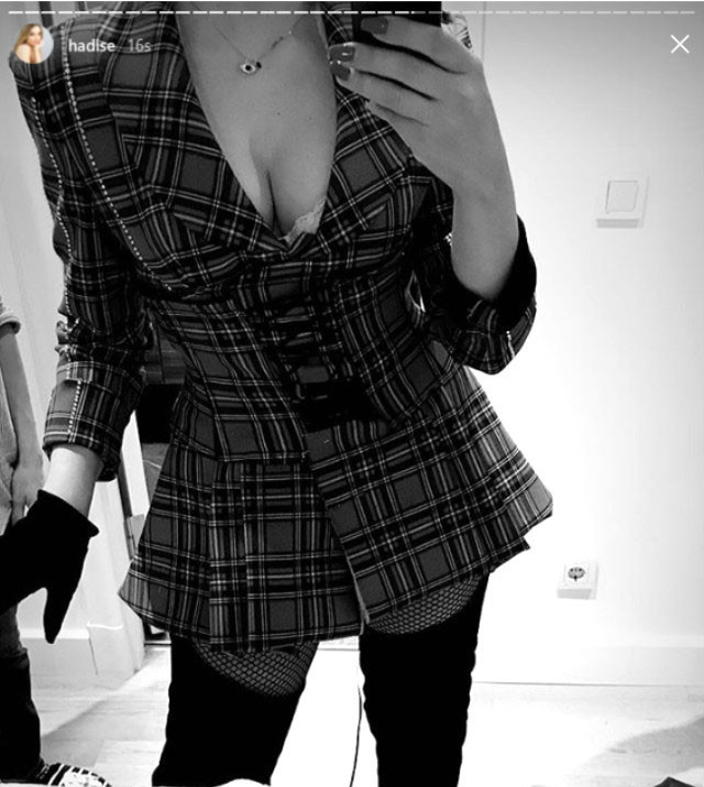 Hadise cesur pozlarıyla sosyal medyayı kasıp kavurdu! - Resim: 3