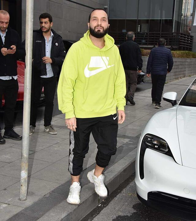 Şarkıcı Berkay Şahin'in son model arabasının fiyatı dudak uçuklattı servet değerinde - Resim: 3