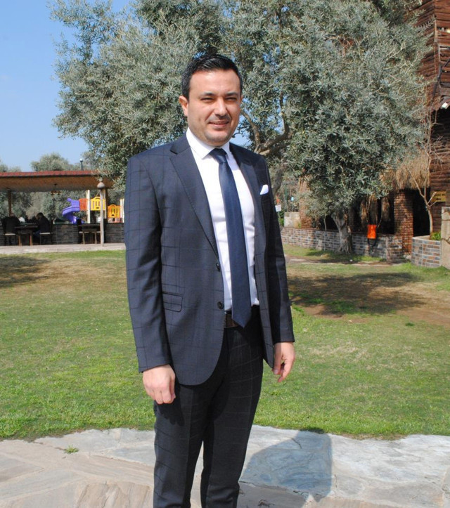 AK Parti'den aday olacaklar! İşte görevlerinden istifa eden o isimler... - Resim: 1